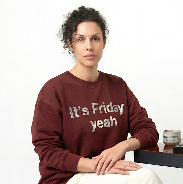 Friday Circle Sweater — Dunkelrot